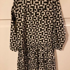 Pink chicken dress with gold thread